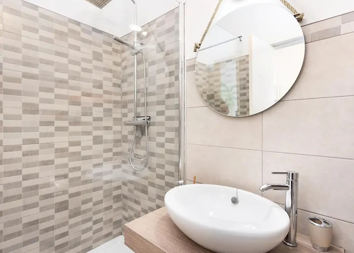 Domus Playa Paraiso Апартаменты *