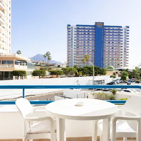 Domus Playa Paraiso 阿德耶