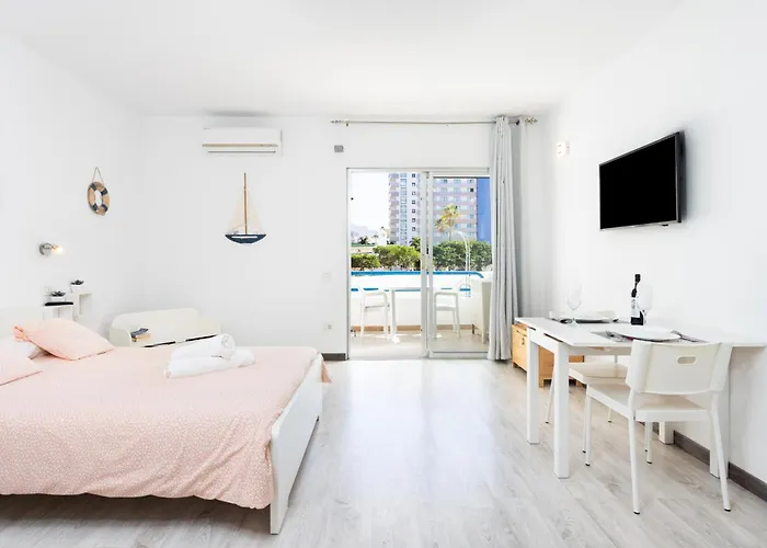 Domus Playa Paraiso *